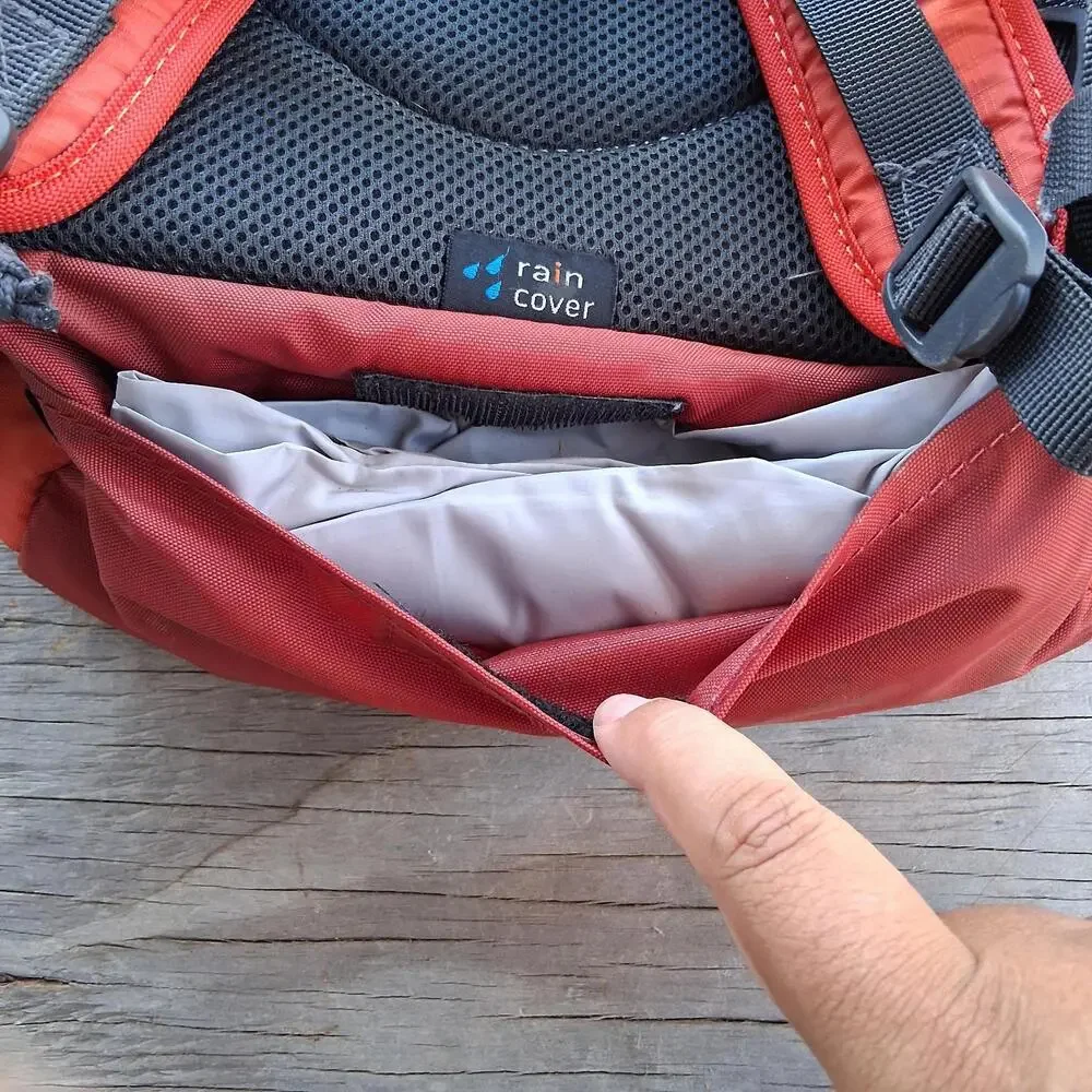 Vanguard Reno 48 Orange DSLR Camera & Tablet Carry Bag Backpack - No Inserts
